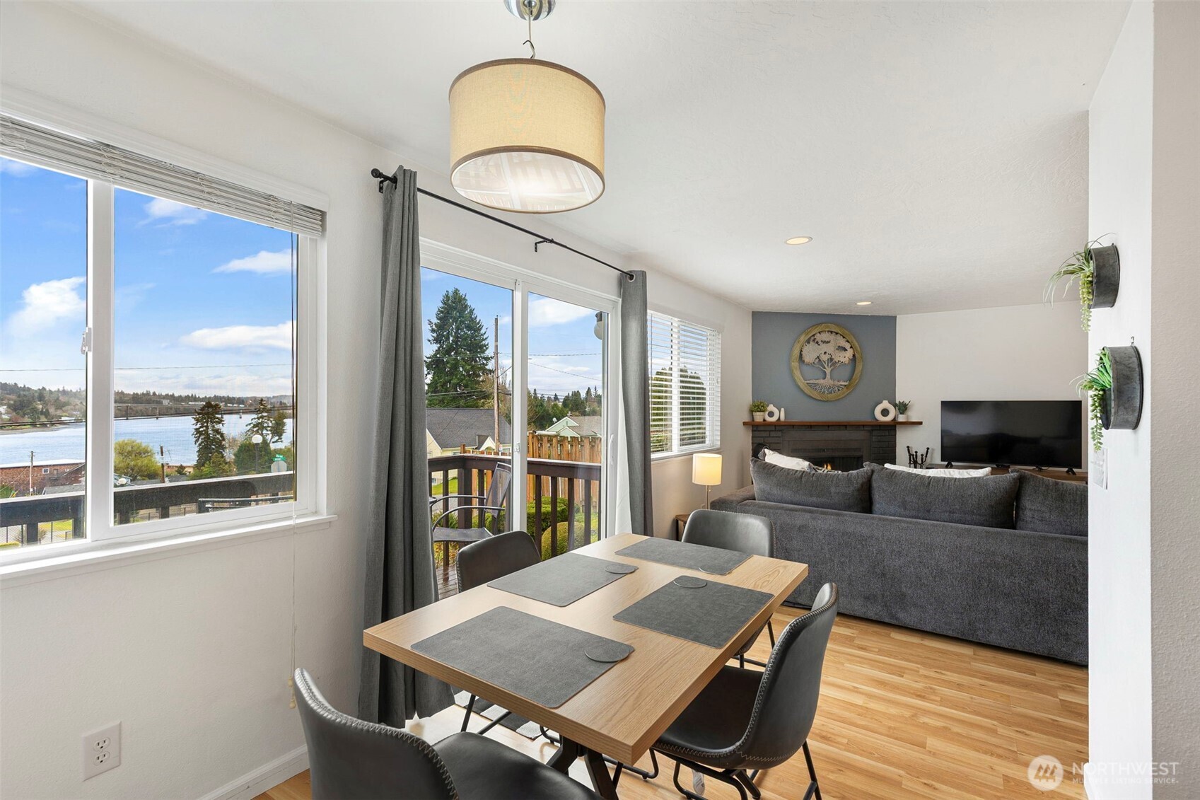 2505 -2507 N Wycoff Avenue , Bremerton, WA 98312