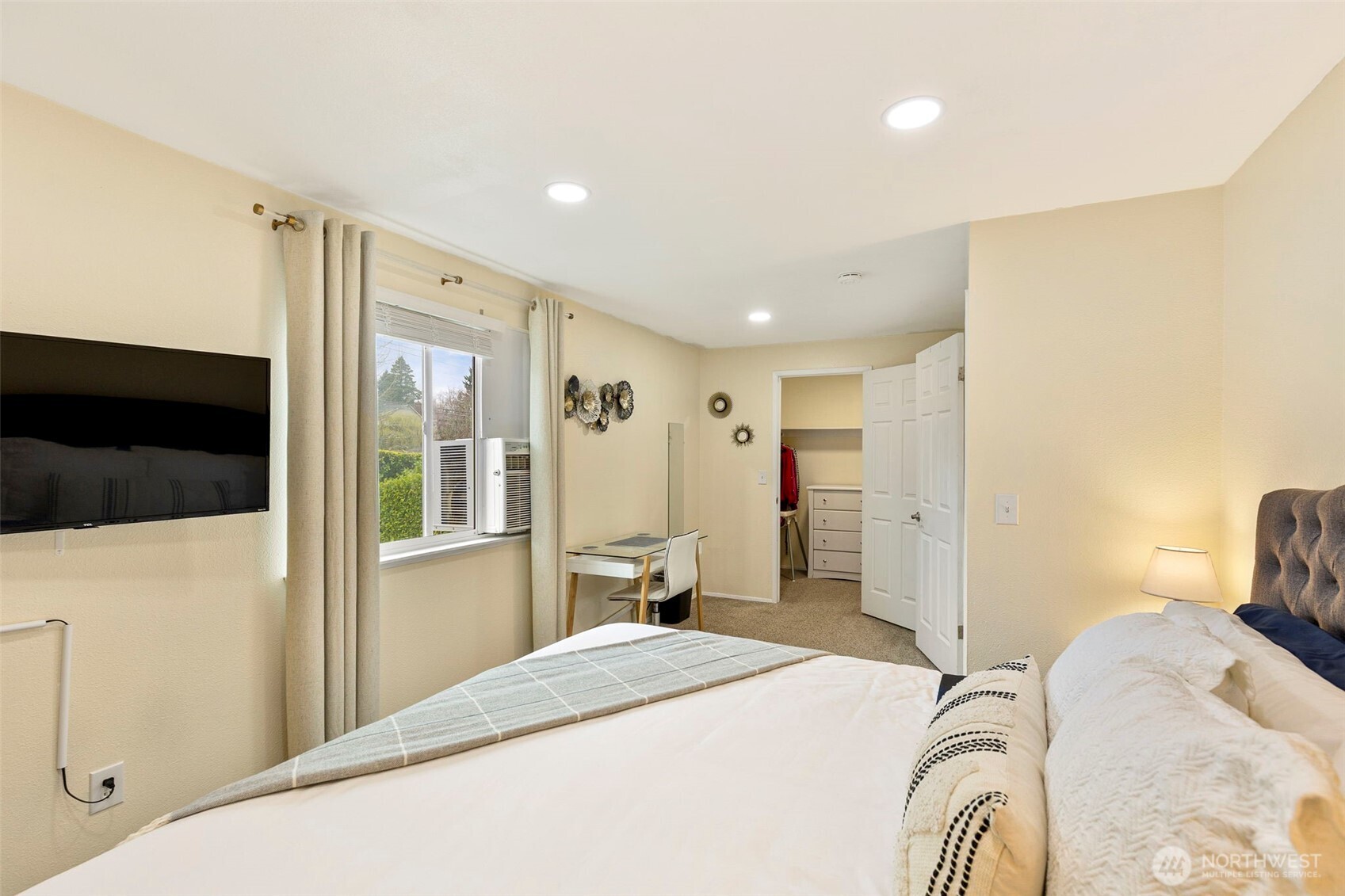 2505 -2507 N Wycoff Avenue , Bremerton, WA 98312