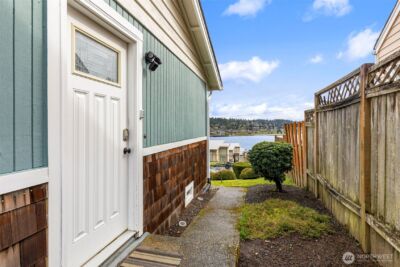 2505 -2507 N Wycoff Avenue , Bremerton, WA 98312 - Photo 6