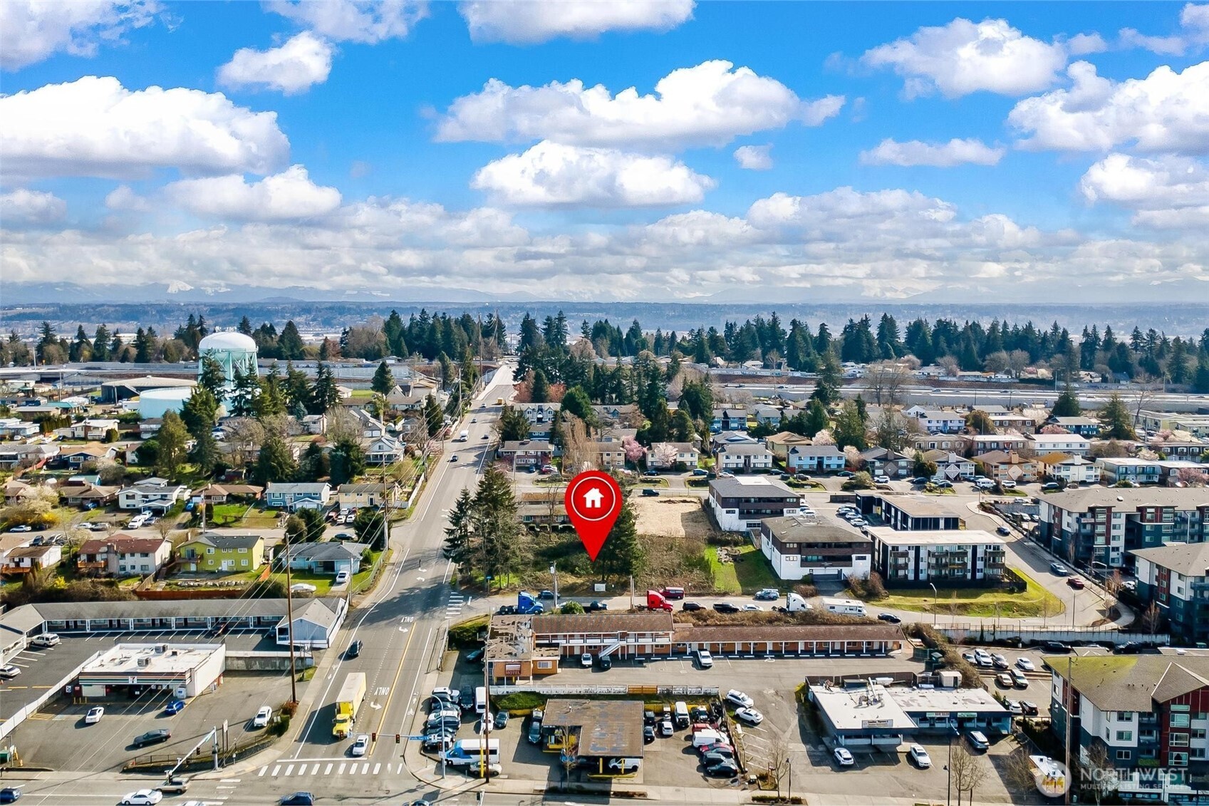 2805 S 216th Street , Des Moines, WA 98198
