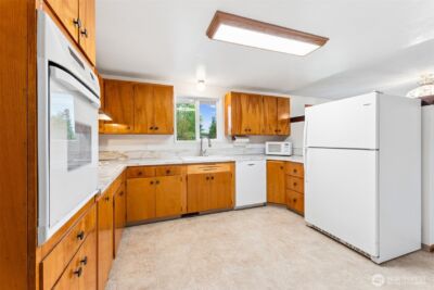 1310 21st Street SE, Auburn, WA 98002 - Photo 4