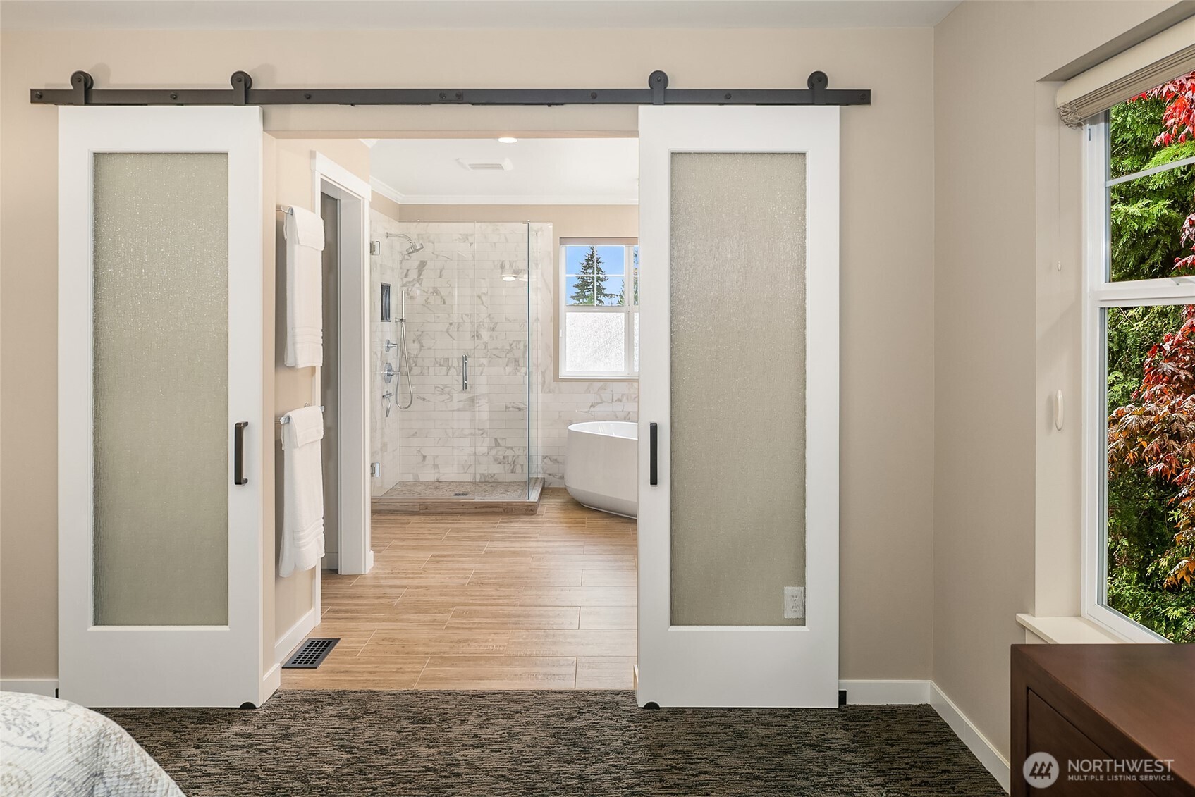 16568 NE 119th Way , Redmond, WA 98052
