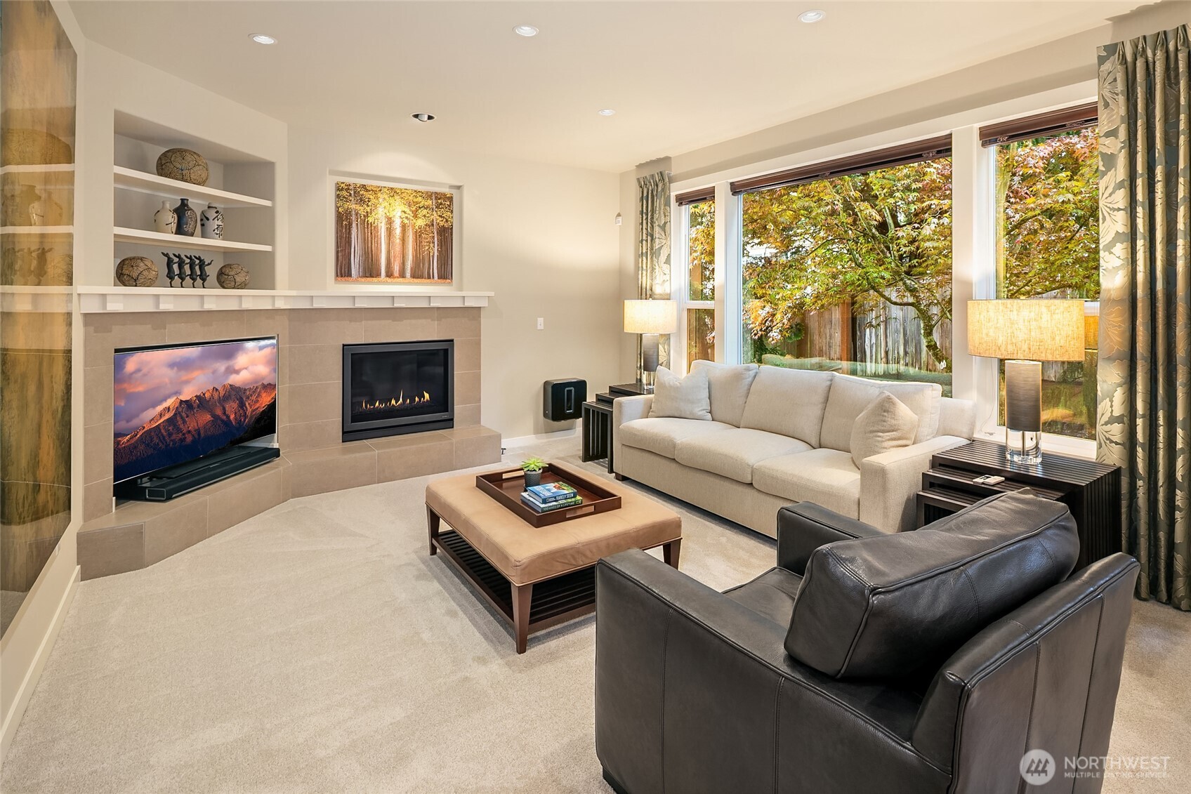 16568 NE 119th Way , Redmond, WA 98052