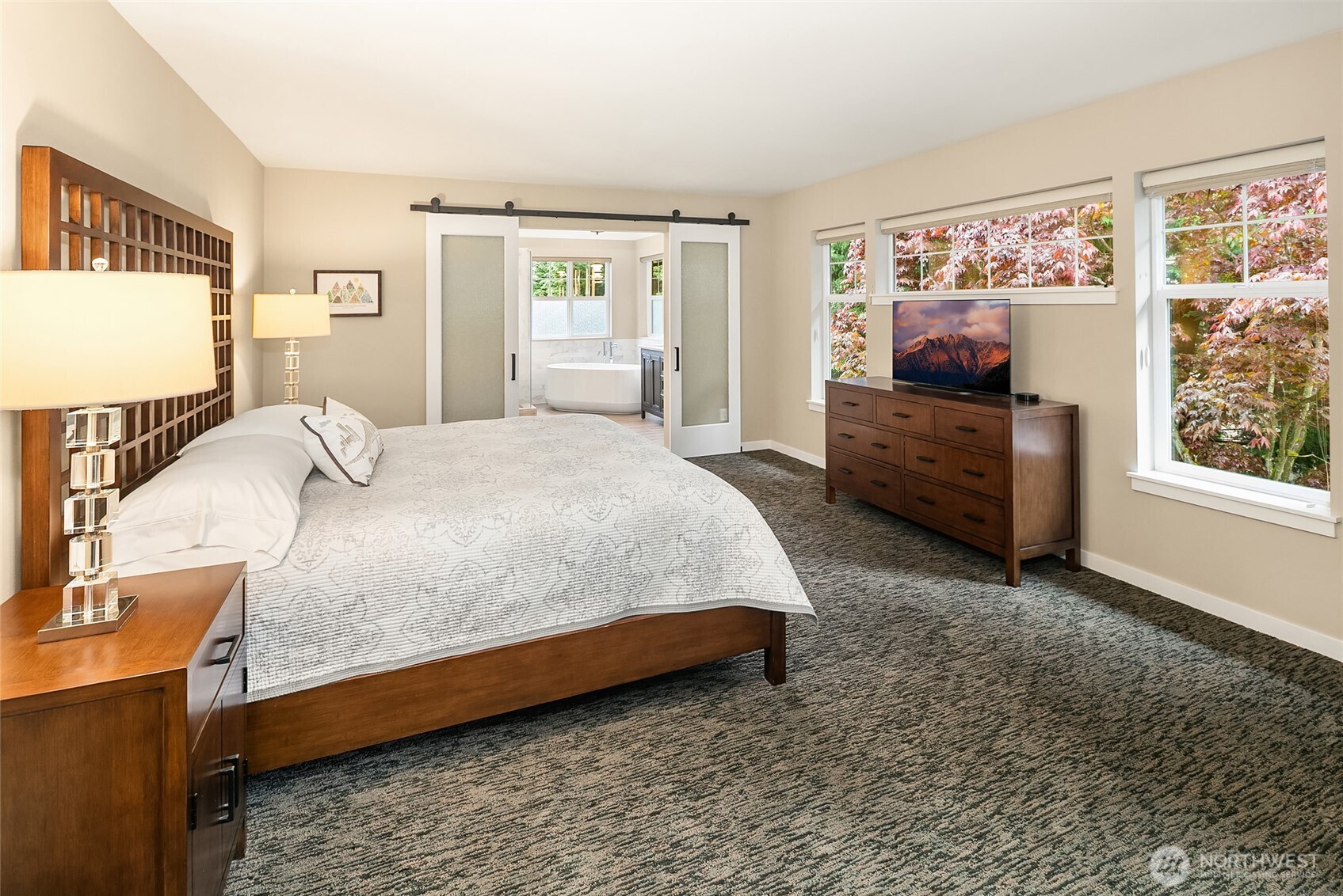16568 NE 119th Way , Redmond, WA 98052