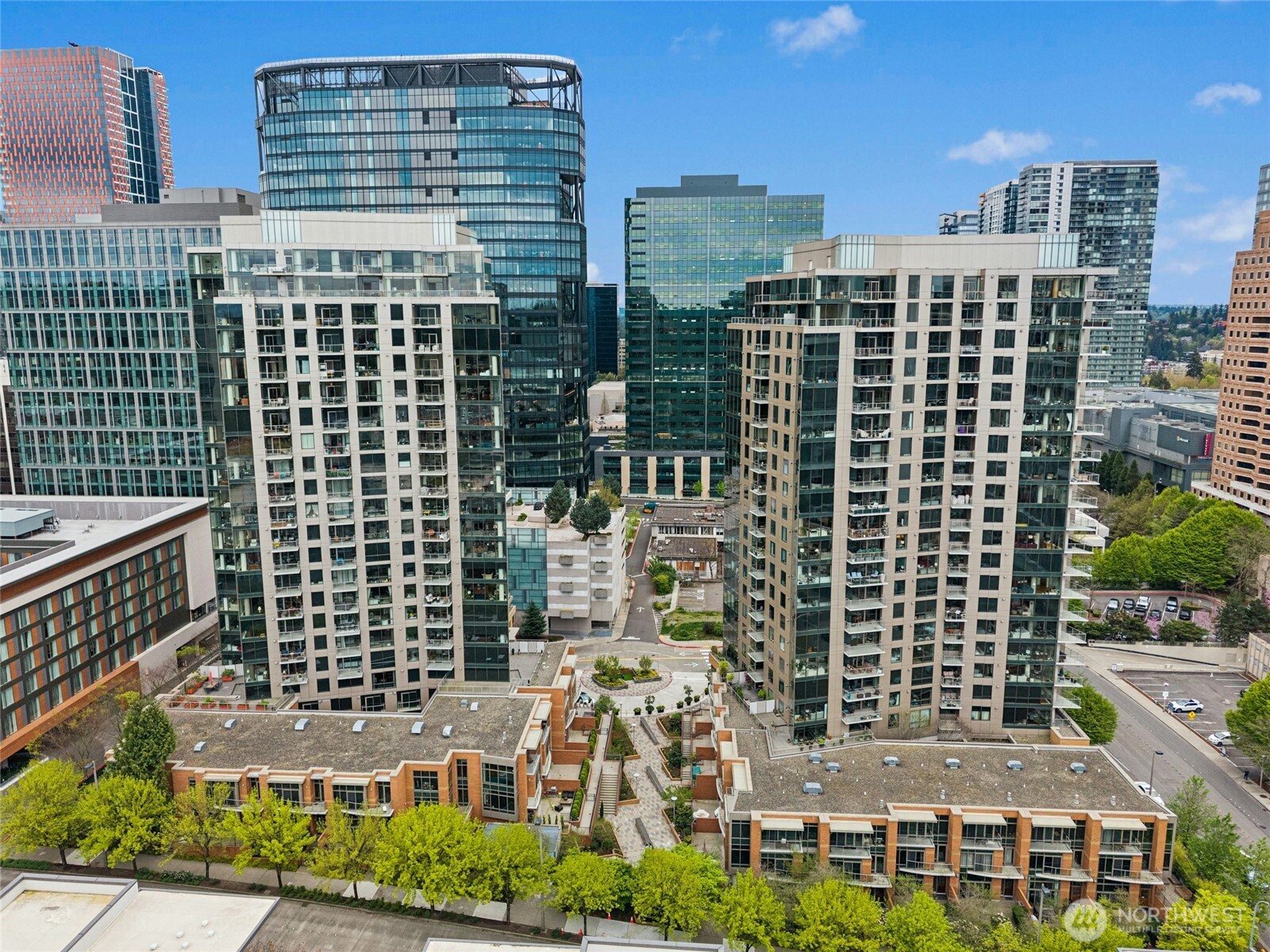 10650 NE 9th Place #2025, Bellevue, WA 98004