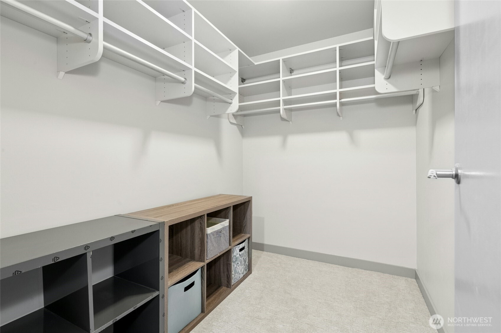 10650 NE 9th Place #2025, Bellevue, WA 98004