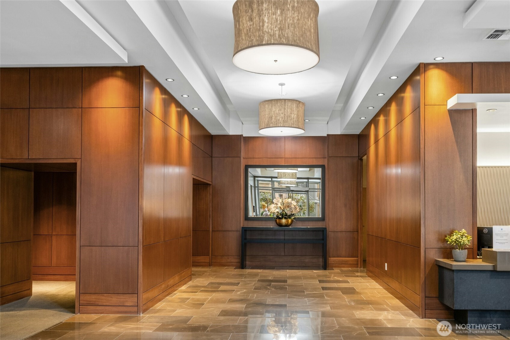 10650 NE 9th Place #2025, Bellevue, WA 98004