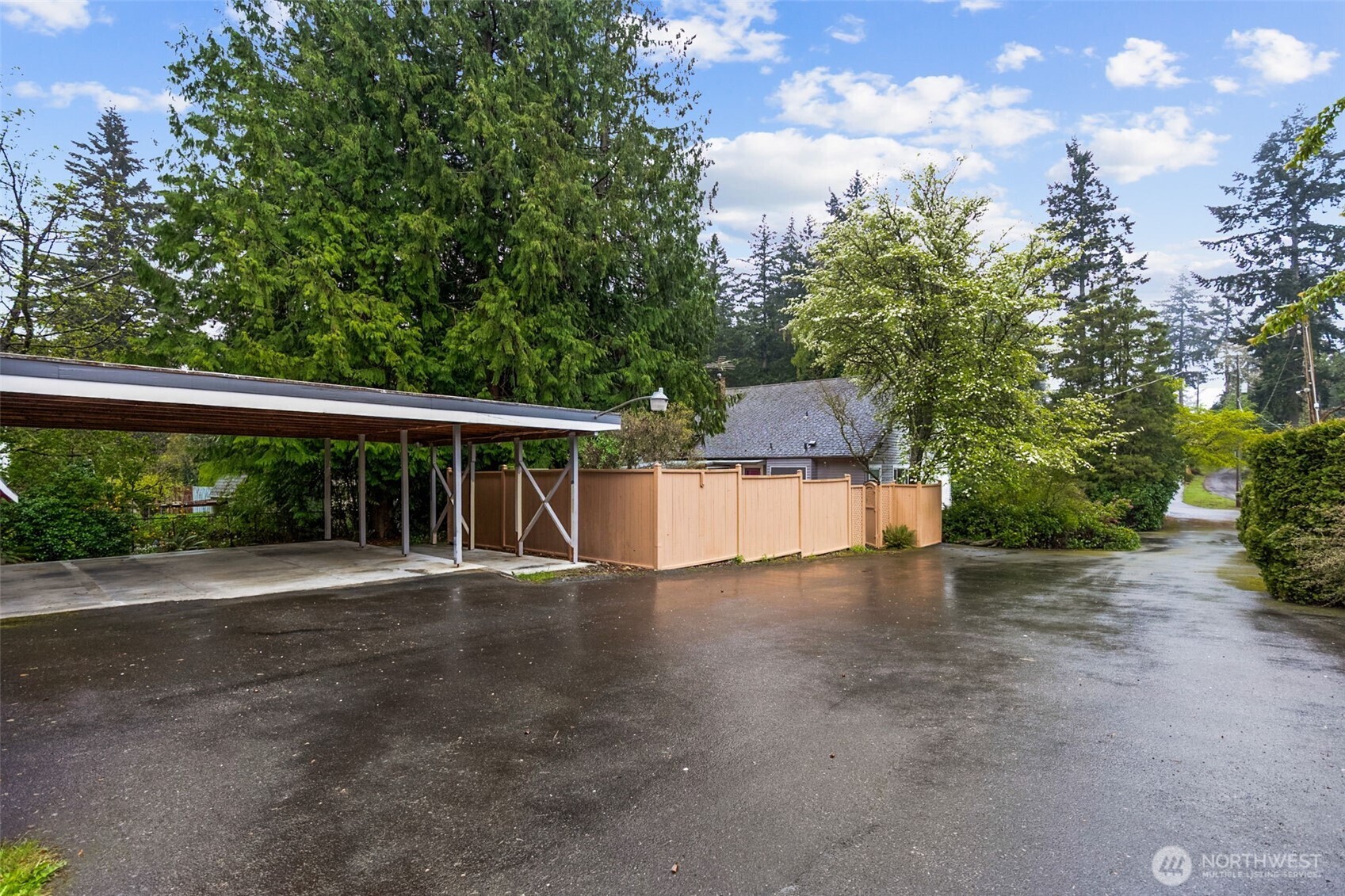 16036 21st Avenue SW, Burien, WA 98166