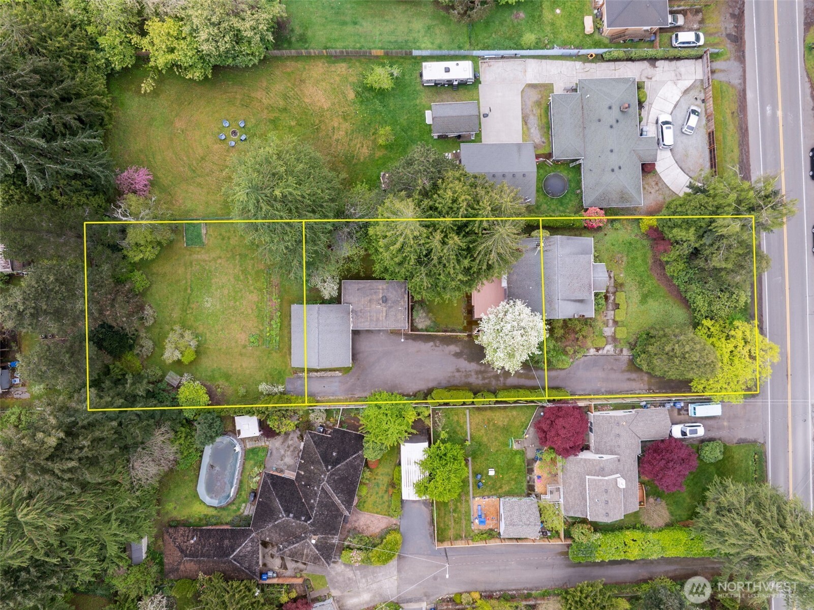 16036 21st Avenue SW, Burien, WA 98166