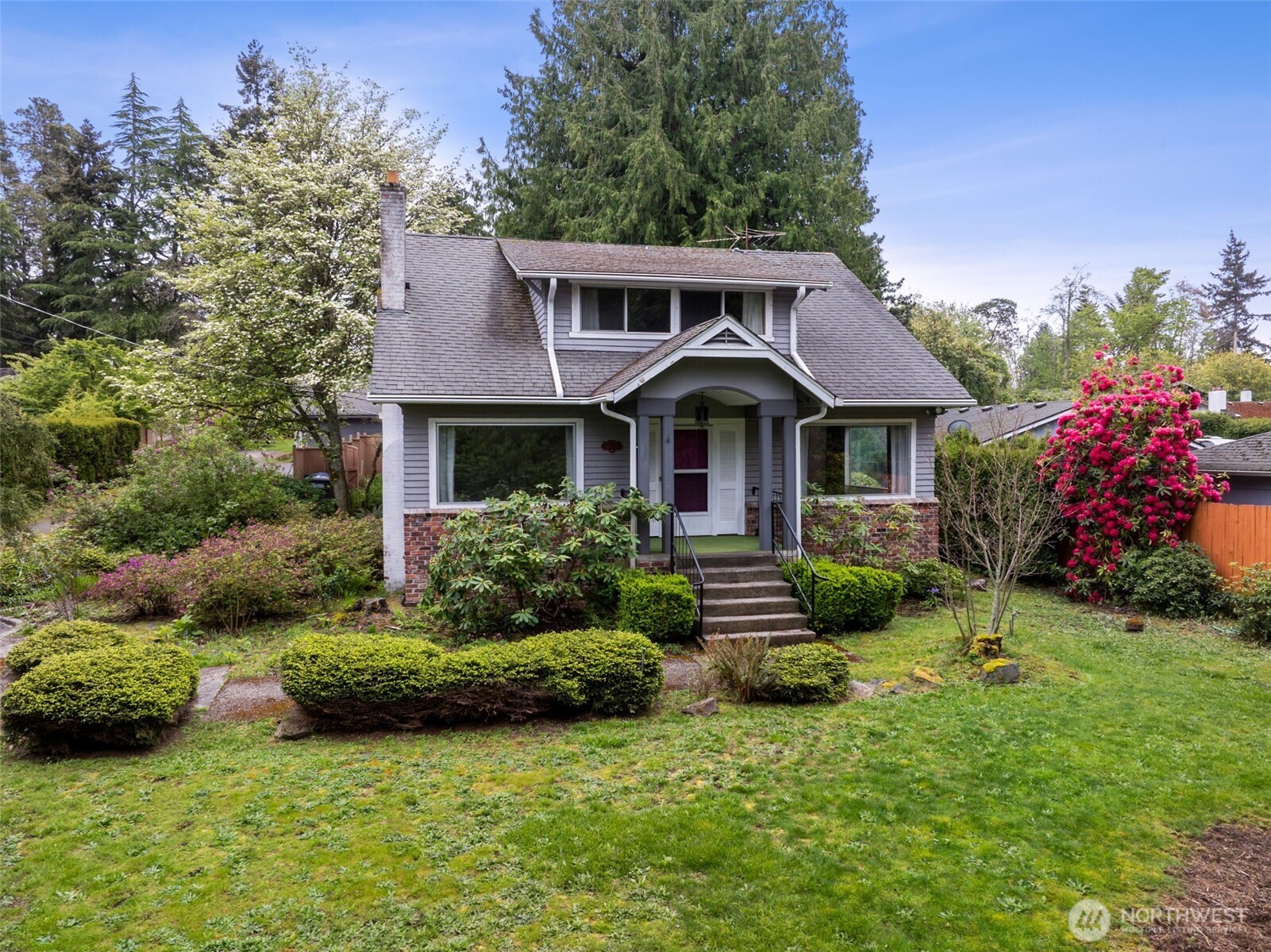 16036 21st Avenue SW, Burien, WA 98166