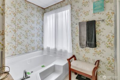 2500 Alder Street #304, Milton, WA 98354-8621 - Photo 18