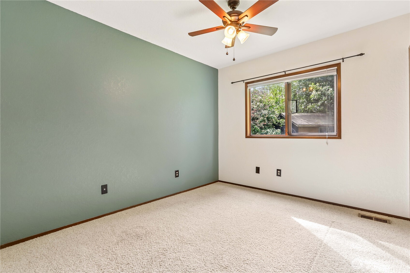 13232 Robinhood Lane , Snohomish, WA 98290