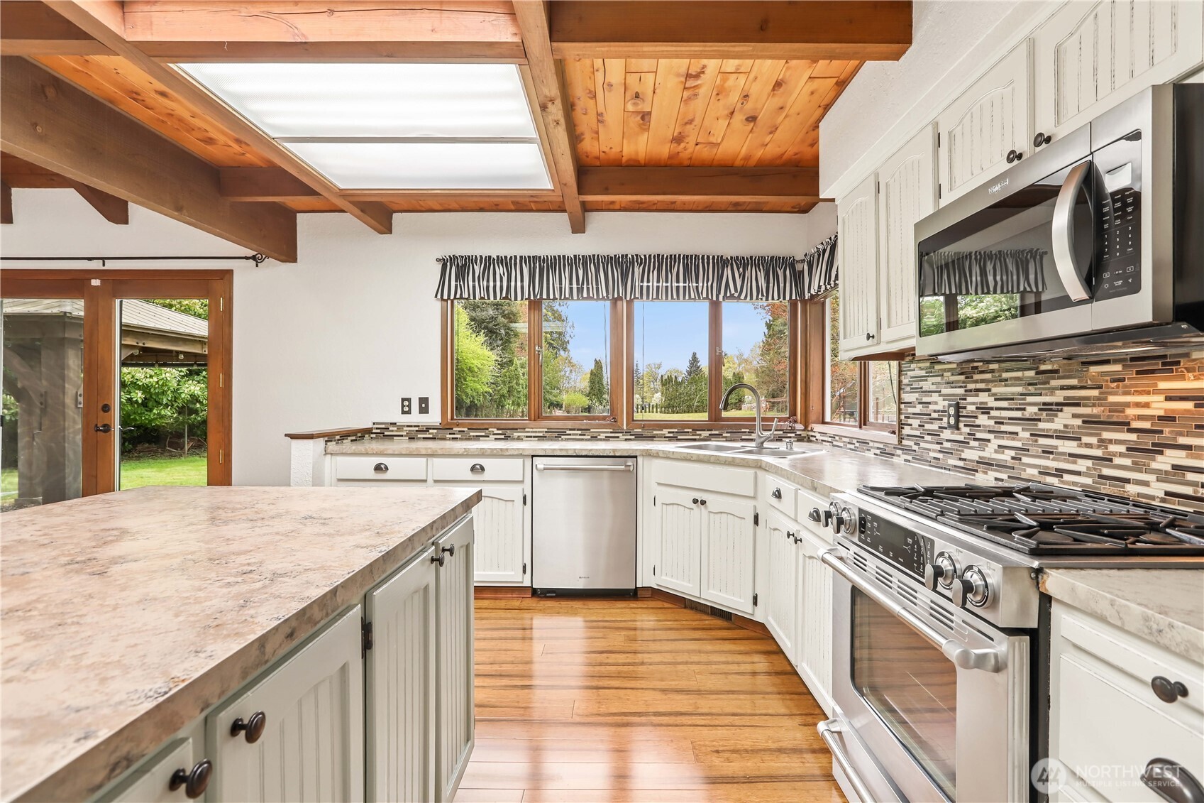 13232 Robinhood Lane , Snohomish, WA 98290