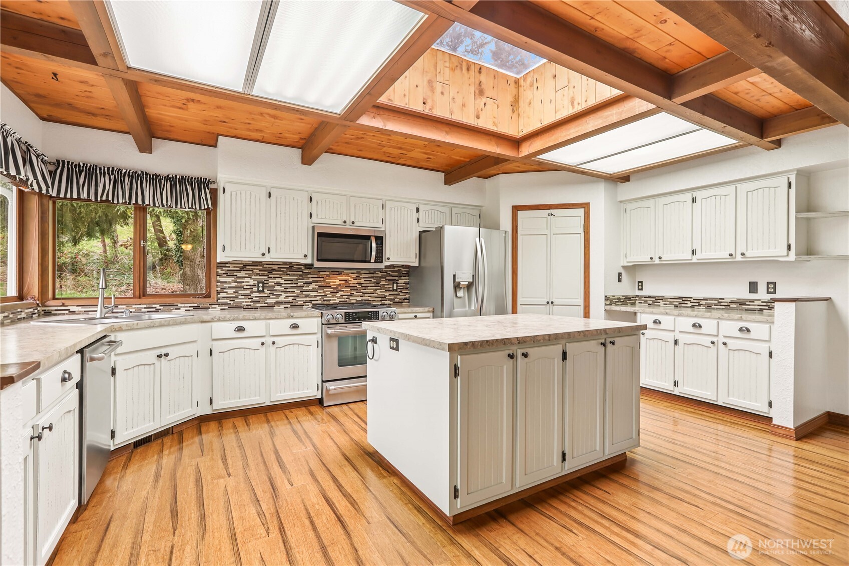 13232 Robinhood Lane , Snohomish, WA 98290