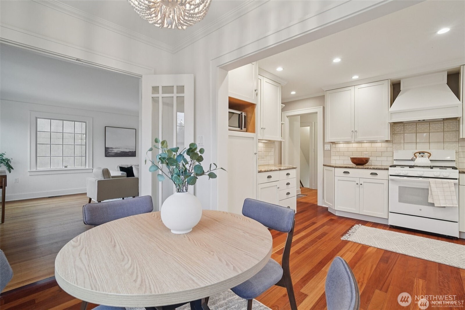 314 N 117th Street , Seattle, WA 98133