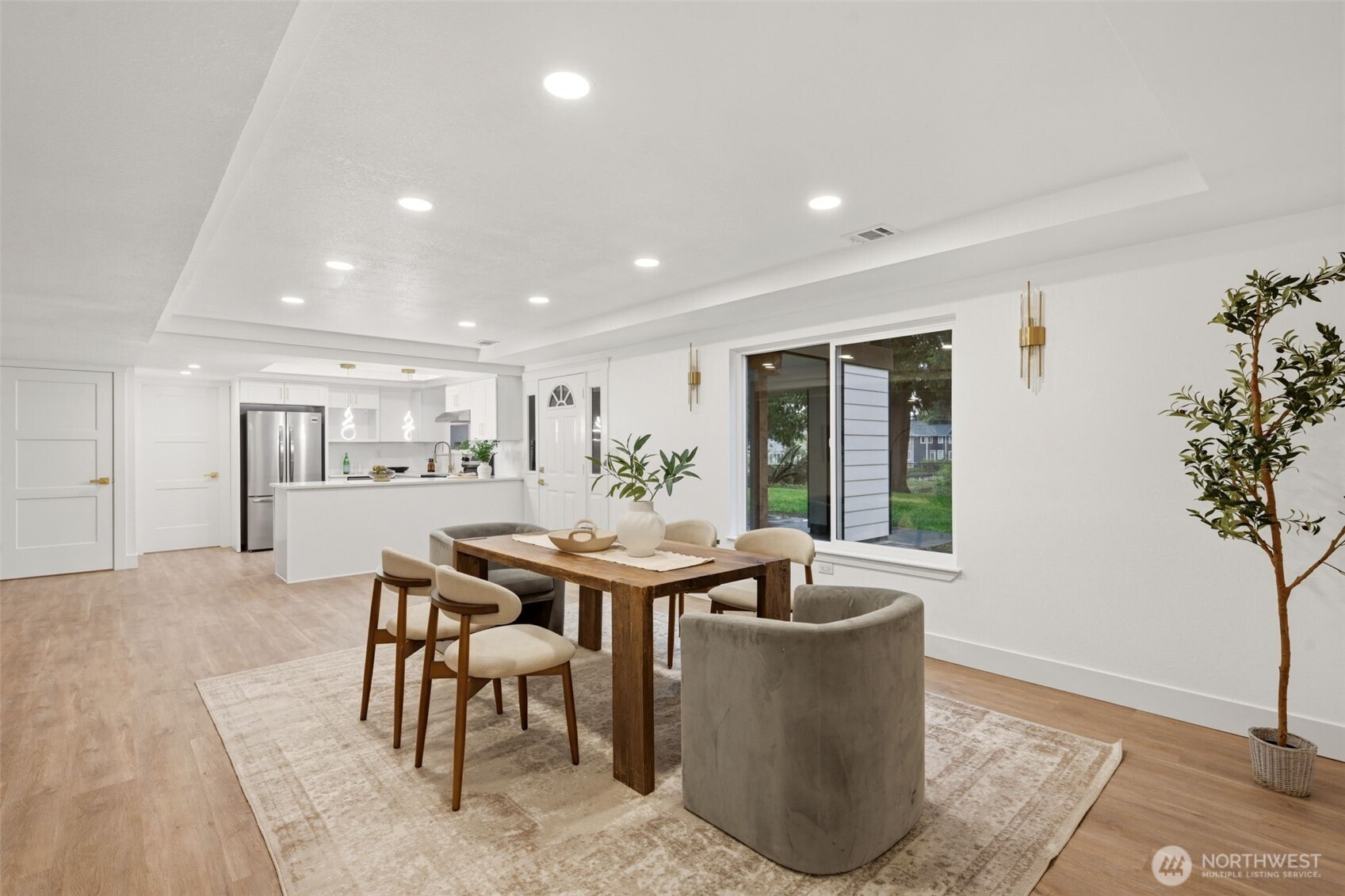 24227 100th Avenue SE, Kent, WA 98030