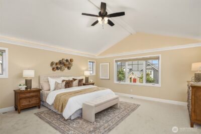 322 240th Place SE, Sammamish, WA 98074 - Photo 20
