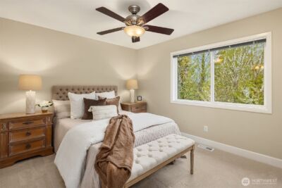 322 240th Place SE, Sammamish, WA 98074 - Photo 23