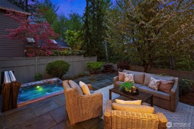 322 240th Place SE, Sammamish, WA 98074 - Photo 31
