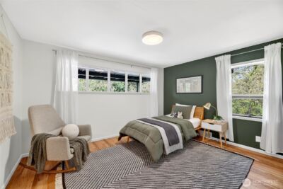 8683 Island Drive S, Seattle, WA 98118 - Photo 12