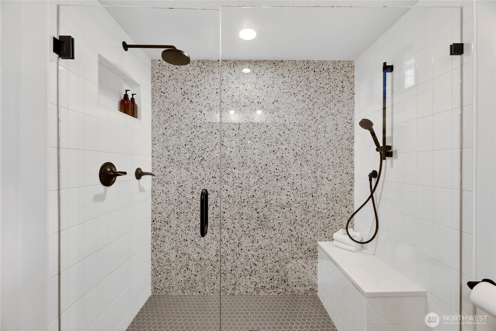 8683 Island Drive S, Seattle, WA 98118