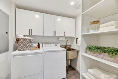 8683 Island Drive S, Seattle, WA 98118 - Photo 24