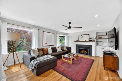 8683 Island Drive S, Seattle, WA 98118 - Photo 3