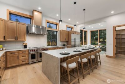 1207 145th Avenue SE, Bellevue, WA 98007 - Photo 12