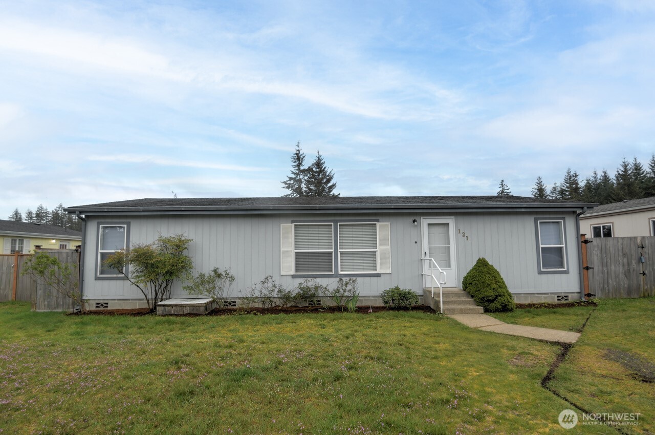 121 W Freedom Lane , Shelton, WA 98584