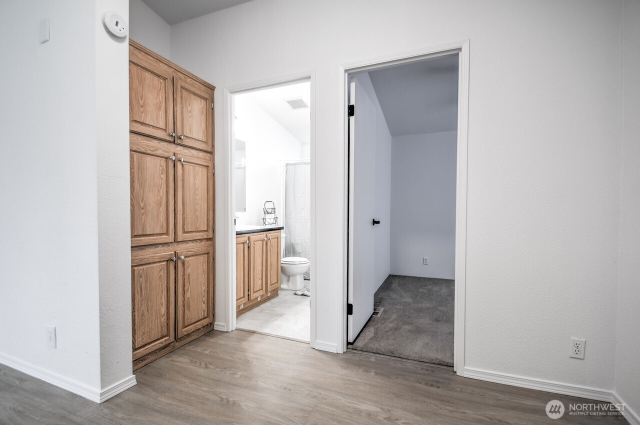 121 W Freedom Lane , Shelton, WA 98584