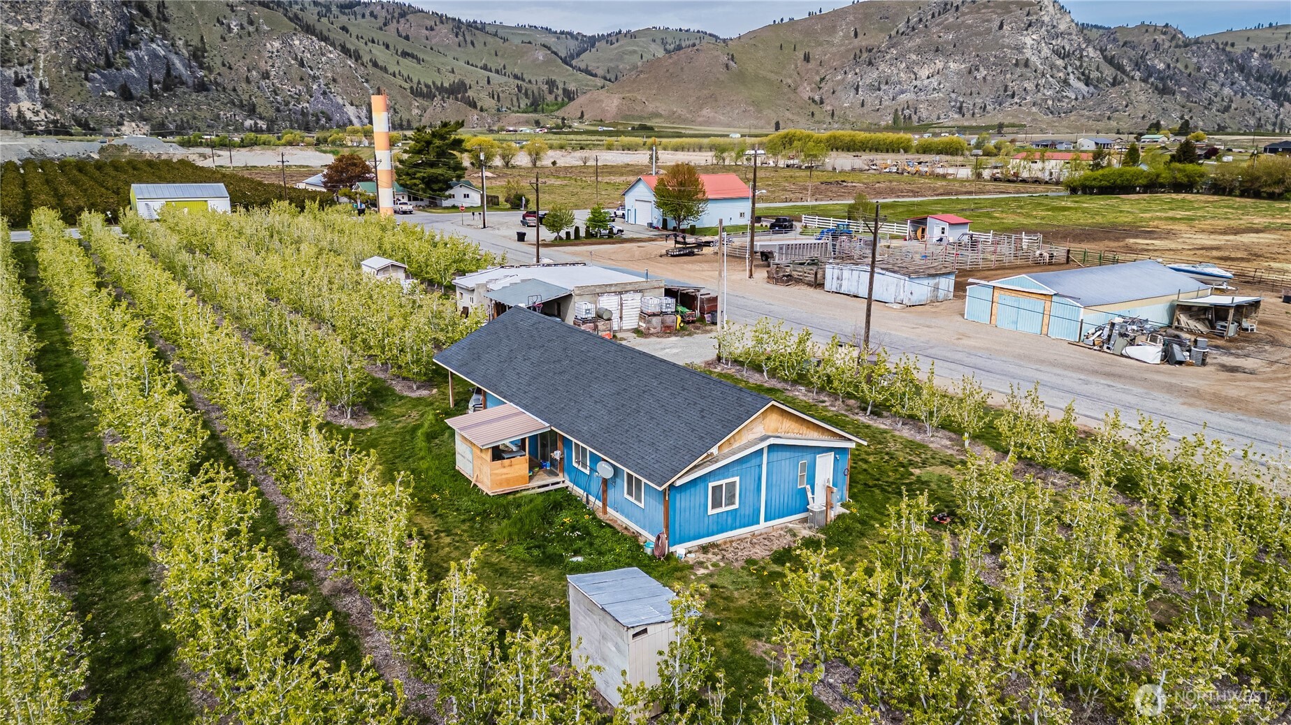 58 Substation Road , Chelan, WA 98816