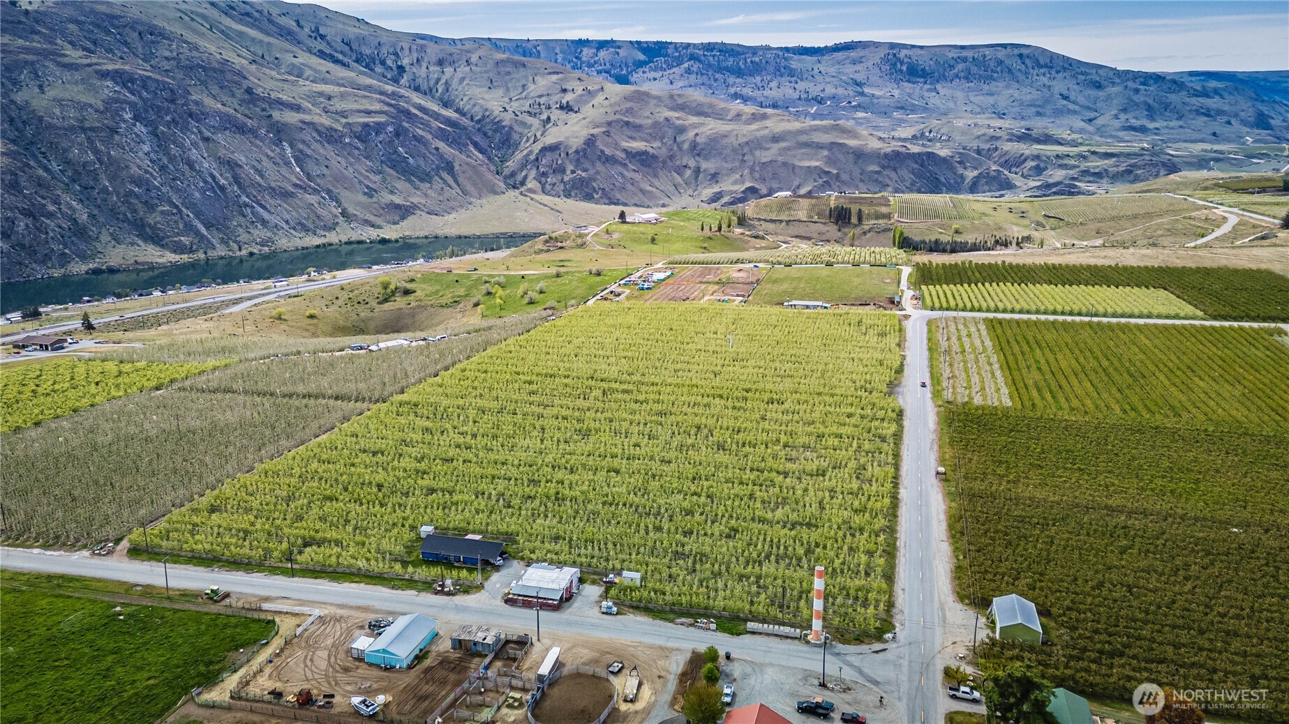 58 Substation Road , Chelan, WA 98816