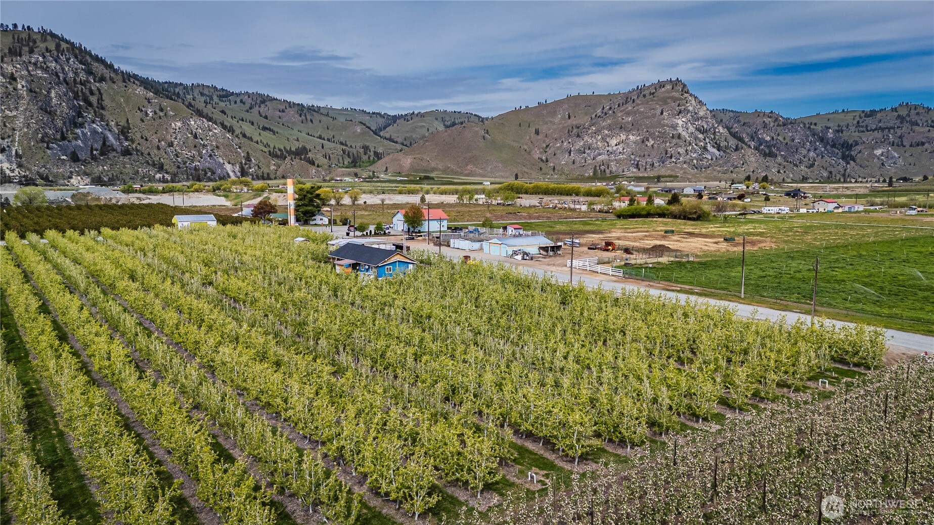 58 Substation Road , Chelan, WA 98816