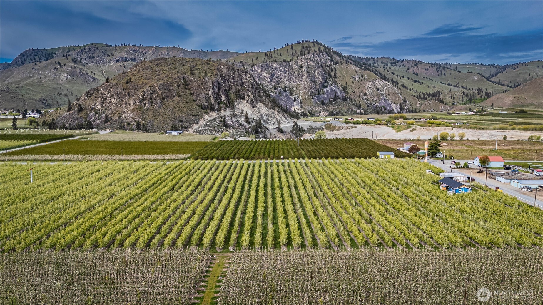 58 Substation Road , Chelan, WA 98816