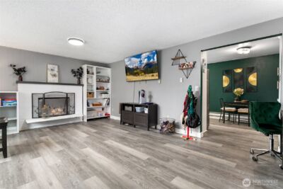 8025 S Bell Street , Tacoma, WA 98408 - Photo 4