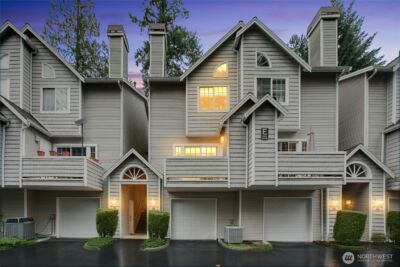601 12th Avenue NW #E4, Issaquah, WA 98027 - Photo 1