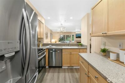 601 12th Avenue NW #E4, Issaquah, WA 98027 - Photo 14