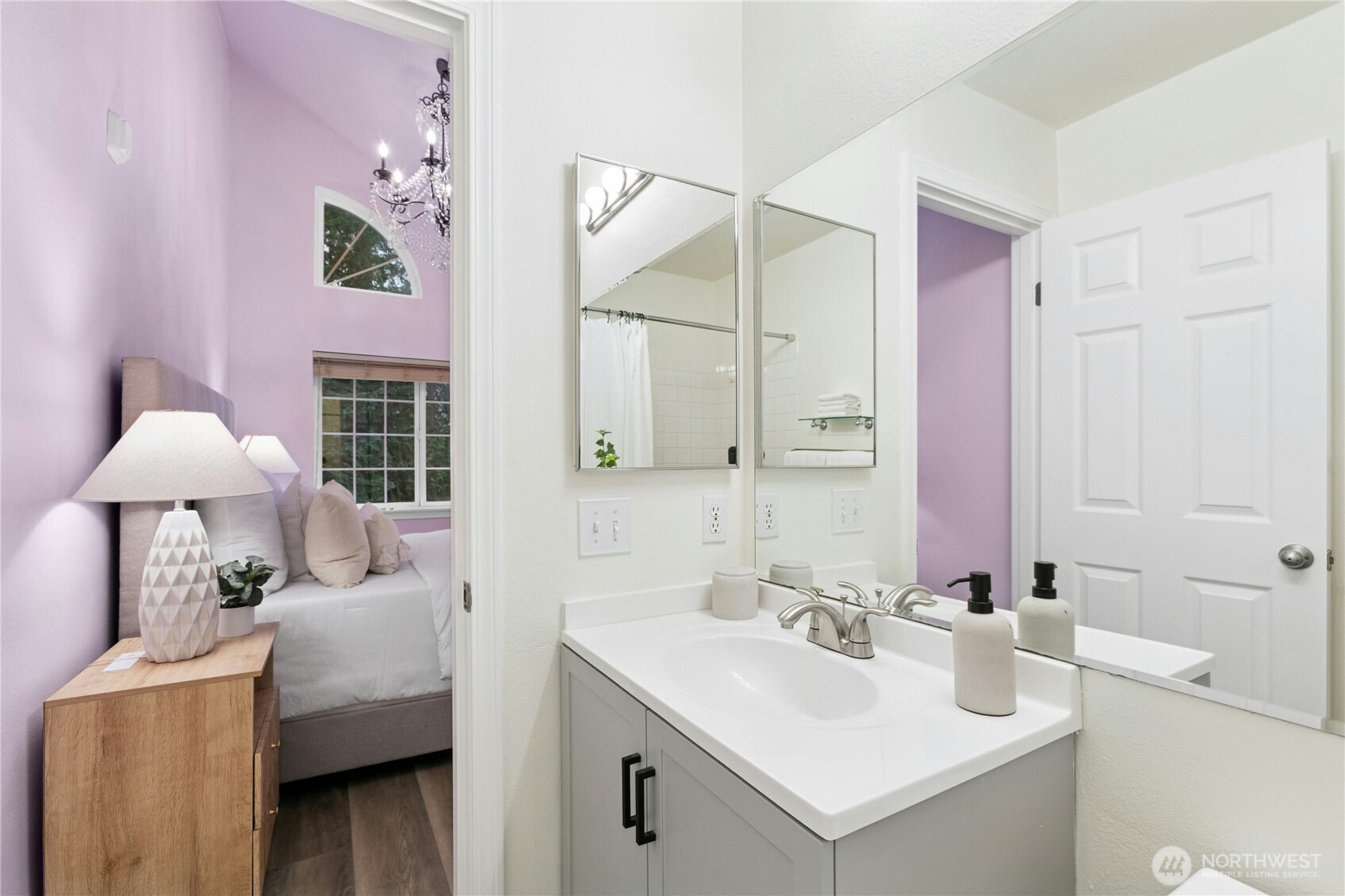 601 12th Avenue NW #E4, Issaquah, WA 98027