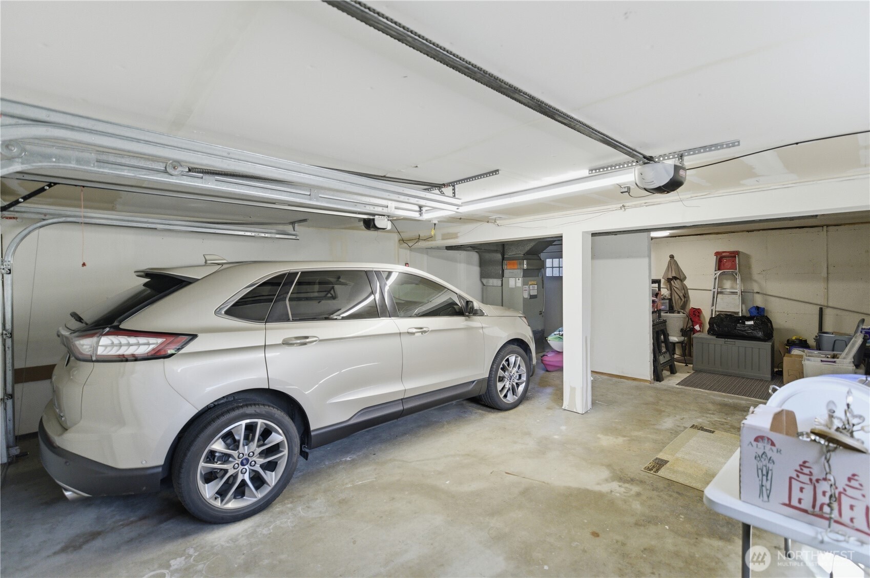 1273 S Jackson Avenue , Tacoma, WA 98465