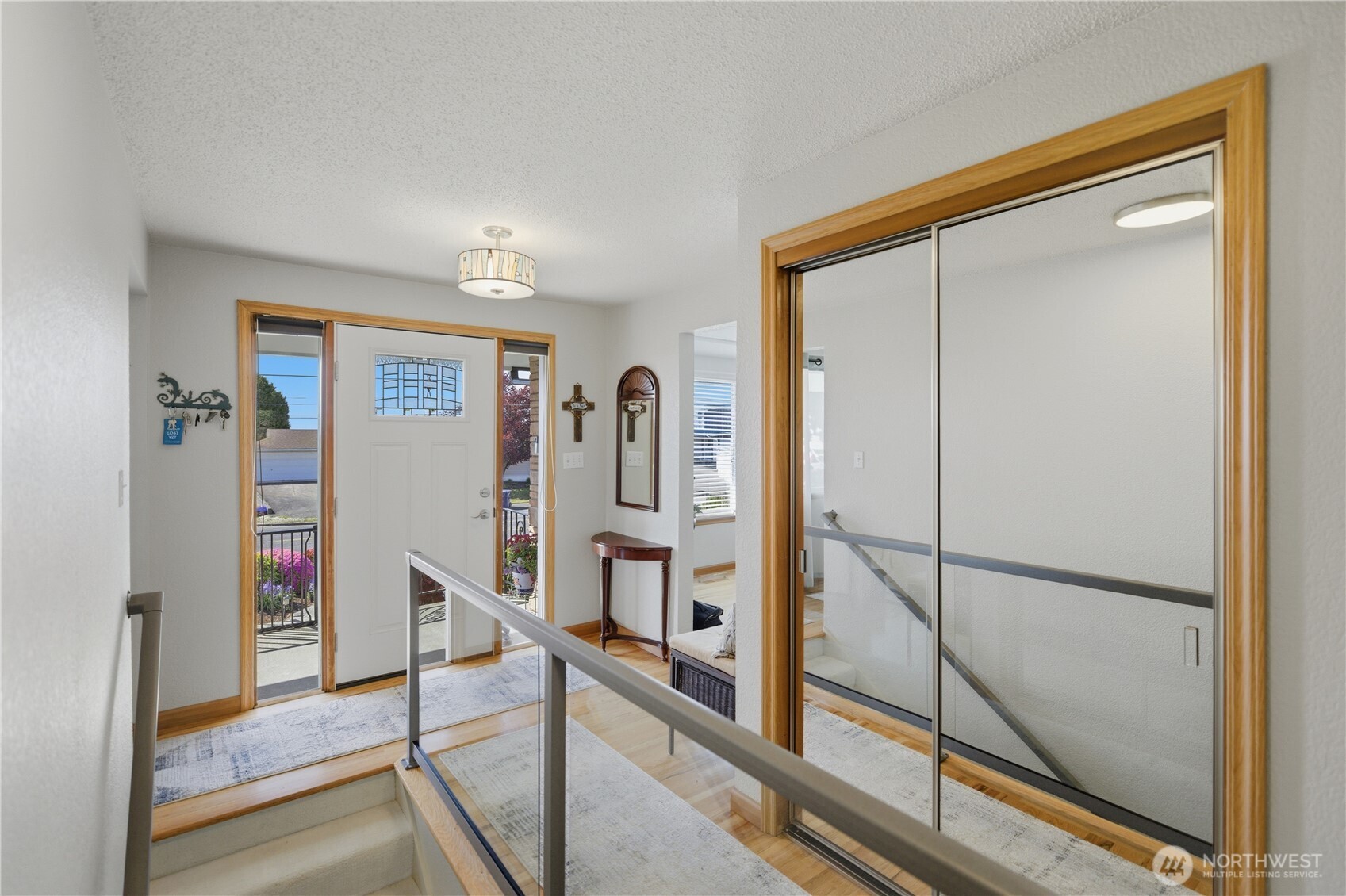 1273 S Jackson Avenue , Tacoma, WA 98465