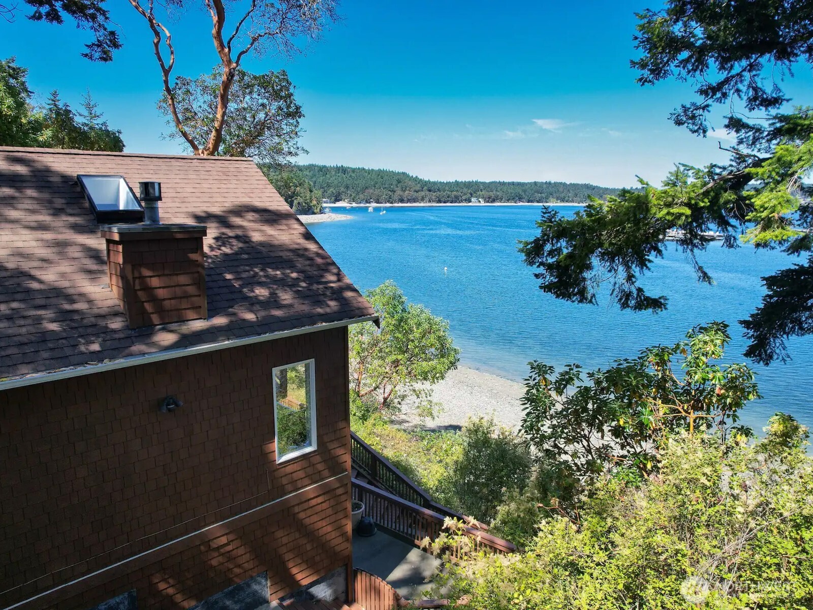 1700 Madrona Way , Coupeville, WA 98239