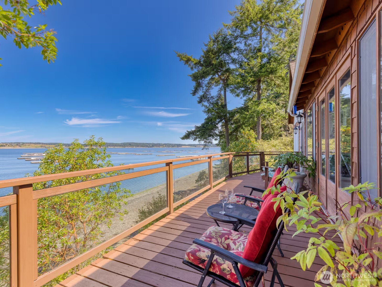 1700 Madrona Way , Coupeville, WA 98239