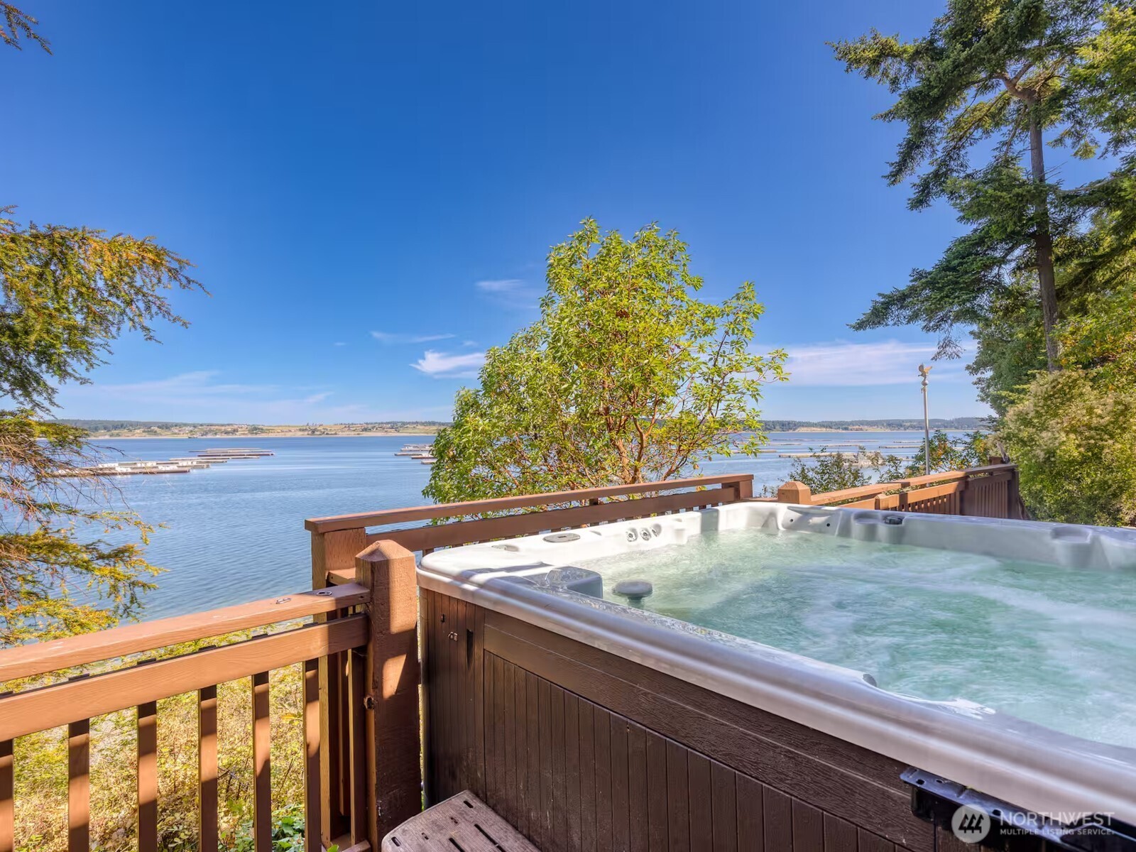 1700 Madrona Way , Coupeville, WA 98239
