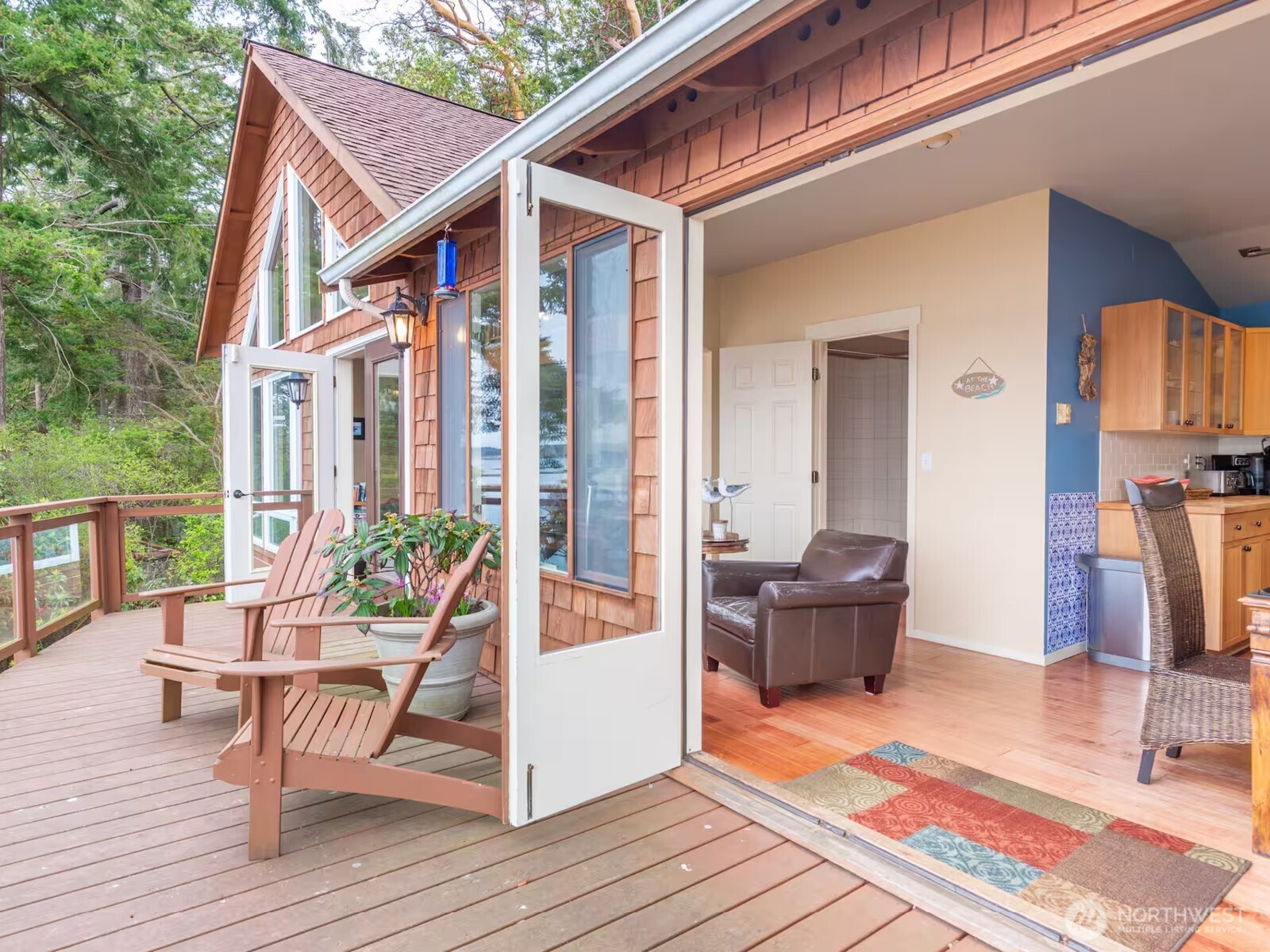1700 Madrona Way , Coupeville, WA 98239