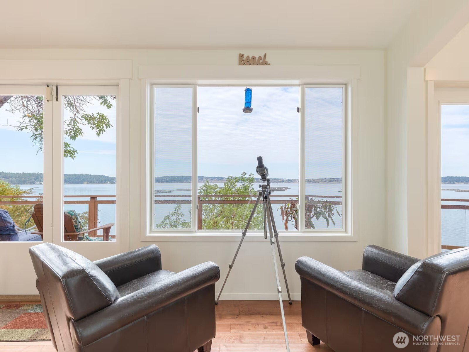 1700 Madrona Way , Coupeville, WA 98239