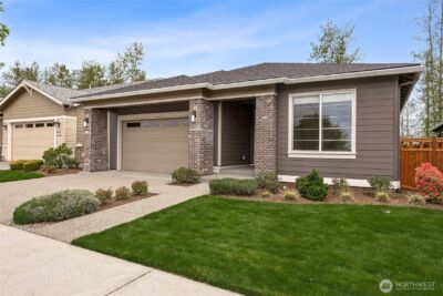14820 179th Avenue E, Bonney Lake, WA 98391 - Photo 2