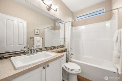 14820 179th Avenue E, Bonney Lake, WA 98391 - Photo 4