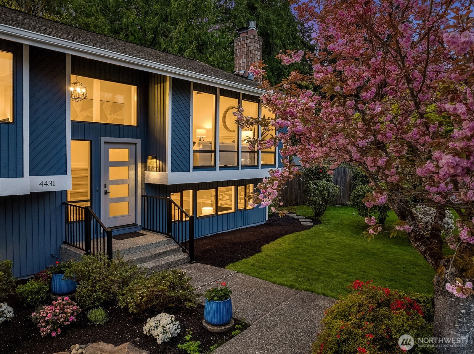 4431 189th Avenue SE, Issaquah, WA 98027-9712