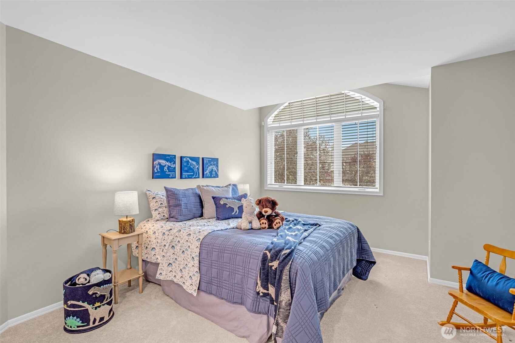 26637 SE 15th Street , Sammamish, WA 98075-7928