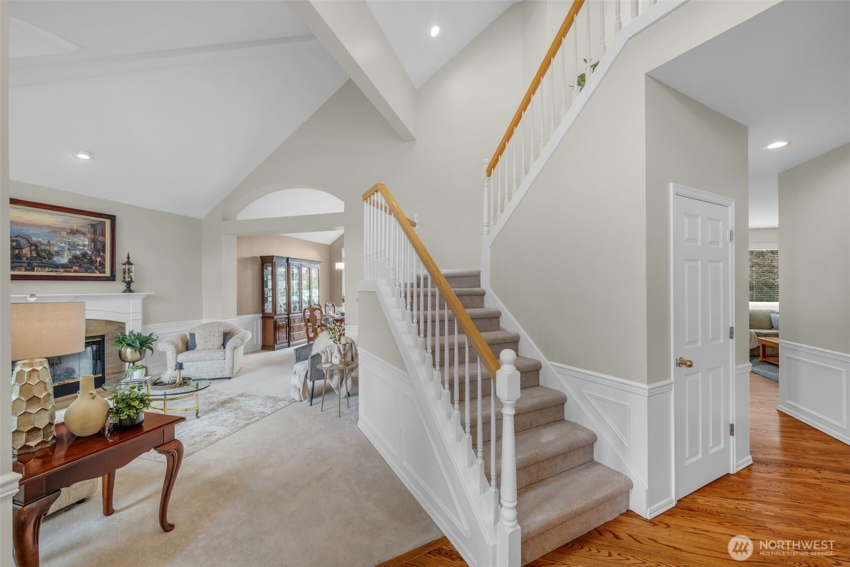 26637 SE 15th Street , Sammamish, WA 98075-7928